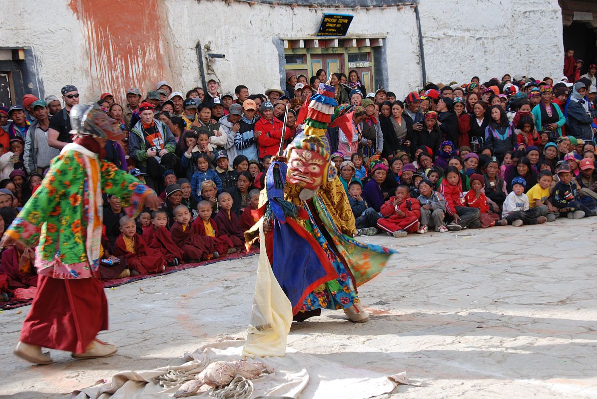 Mustang Lo Manthang Tiji Festival Day 2 12 Dancers Twirl Around Demon Doll